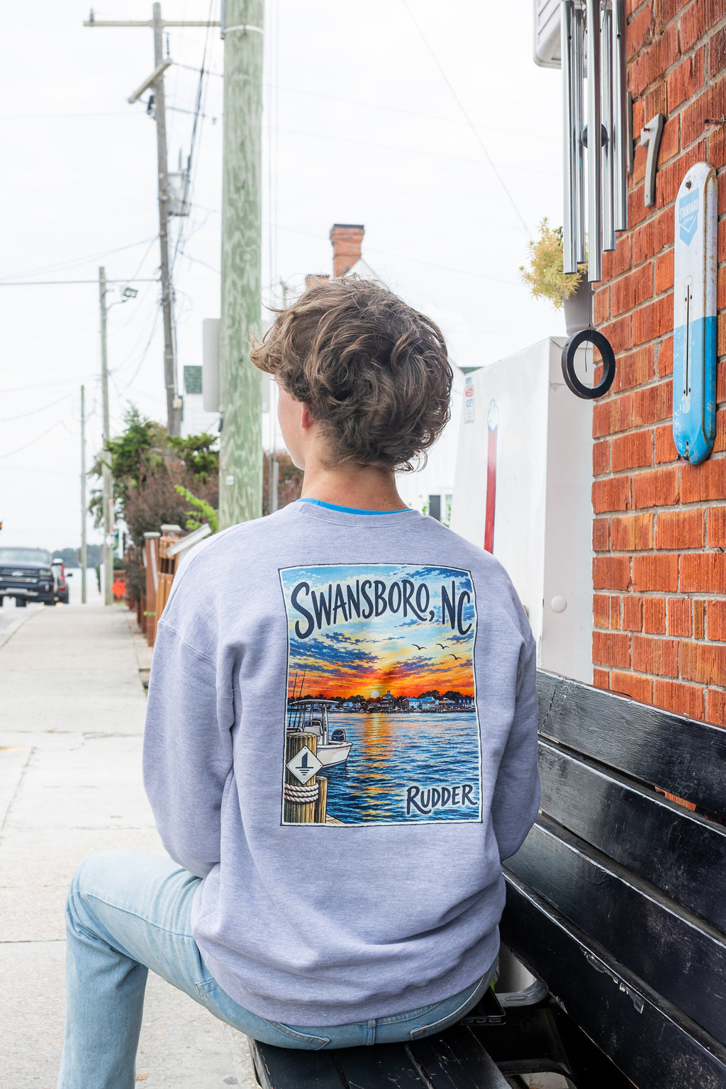 SUNDOWN Swansboro Sweatshirt